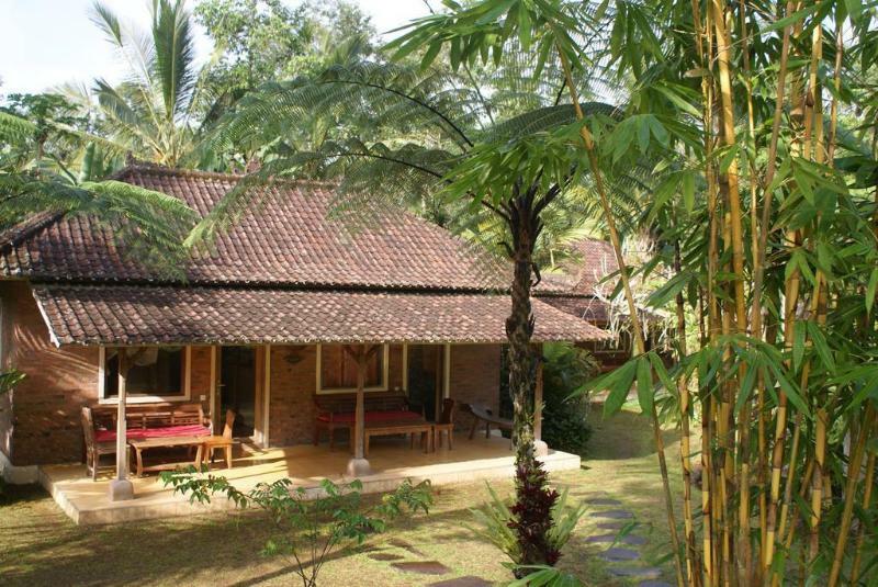 Prana Dewi Mountain Resort ジャティルウィ エクステリア 写真