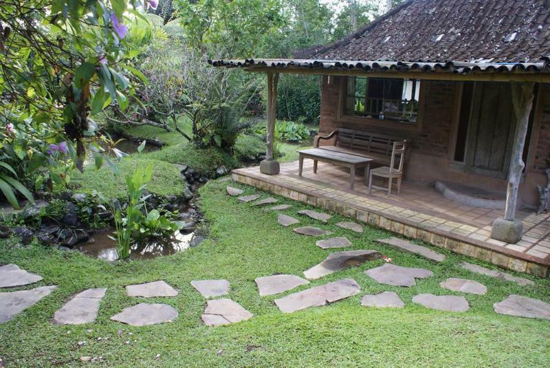 Prana Dewi Mountain Resort ジャティルウィ エクステリア 写真