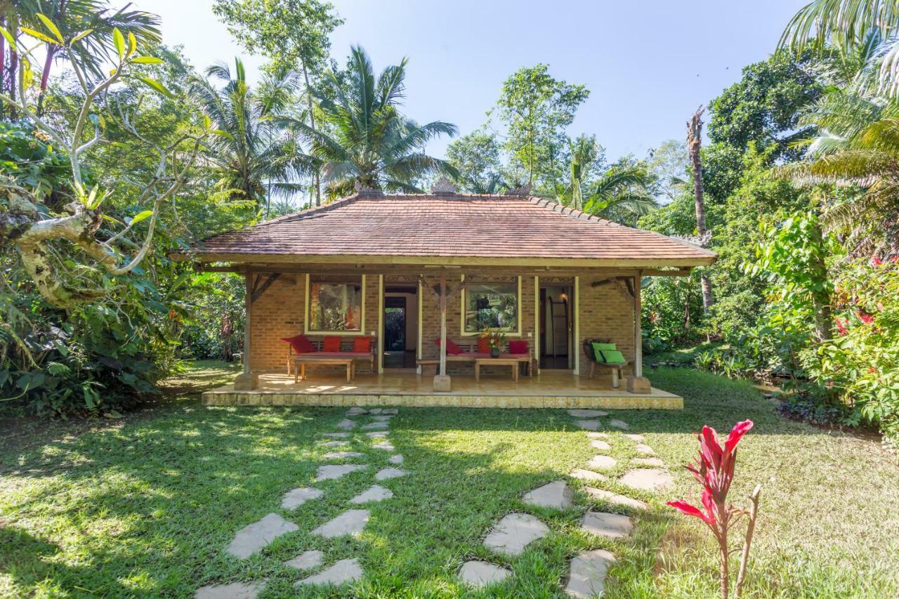 Prana Dewi Mountain Resort ジャティルウィ エクステリア 写真