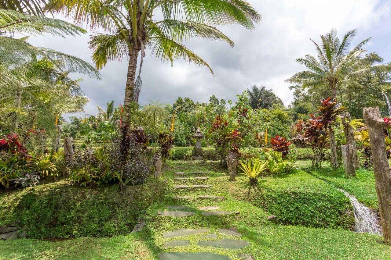 Prana Dewi Mountain Resort ジャティルウィ 部屋 写真